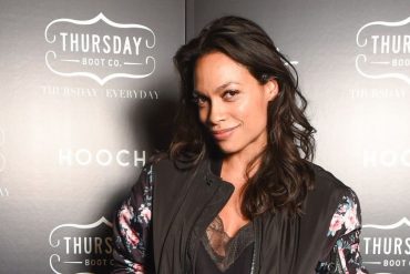 Distract TV_Rosario Dawson Africa Interview